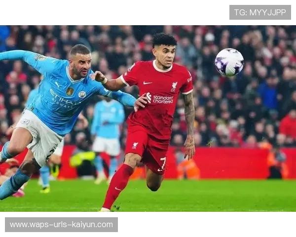 利物浦边路冲击力爆发,迪亚斯反扣变向连晃两人 利物浦边路冲击力爆发,迪亚斯反扣变向连晃两人