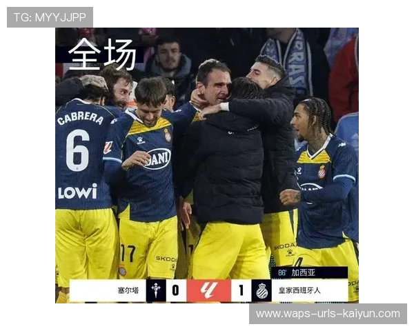 西甲皇马边线传中精准，禁区混战被终结